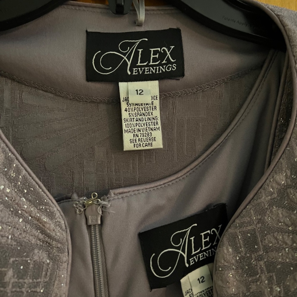 ALEX EVENINGS 2-Piece Mother Of The Bride Gown Dress - Picture 2 of 12
